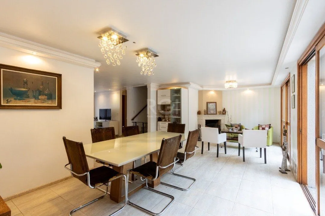 Imagem Casa Condominio para Venda - 334.56m², 4 dormitórios, sendo 1 suites, 2 vagas - Jardim Isabel
