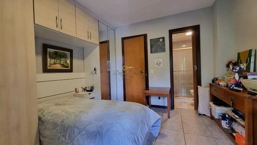 Imagem Casa em Condomínio para Venda em Teresópolis / RJ no bairro Quebra Frascos