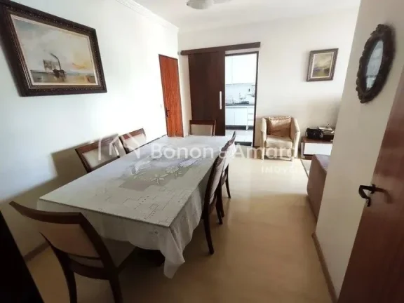 Imagem Apartamento com 3 dormitórios, todos com armários embutidos, incluindo 1 suíte. O imóvel possui ...