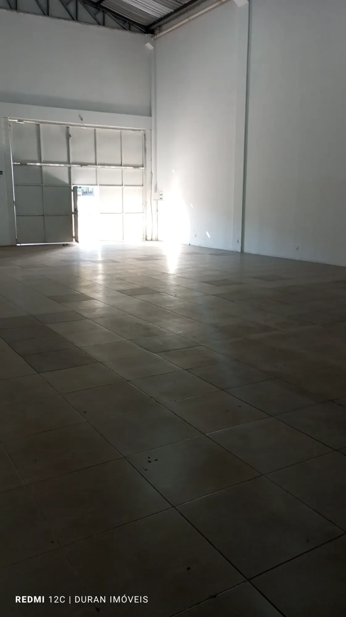 Imagem Ponto Comercial para Alugar, 300 m² em Portais (Polvilho) - Cajamar