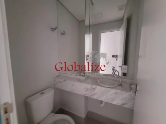 Imagem Apartamento à venda com 82m², 2 suites, varanda com Grill, piscina, vaga demarcada por R$875.000,00 na Ponta da Praia em Santos