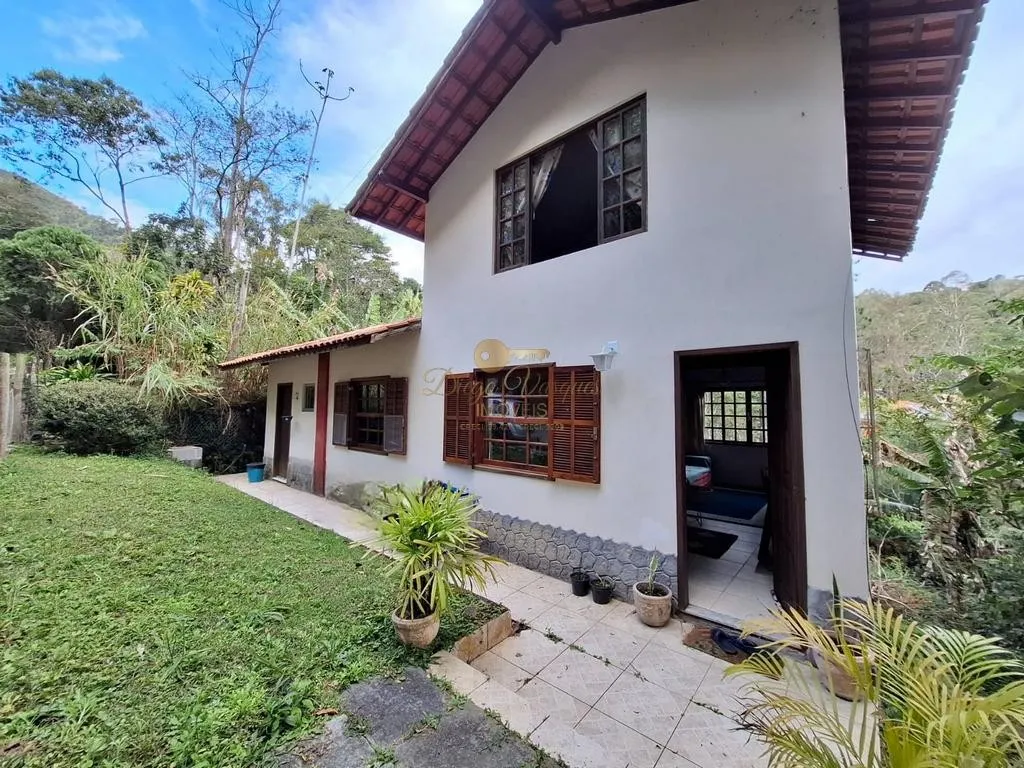 Imagem Casa para Venda em Teresópolis / RJ no bairro Granja Mafra