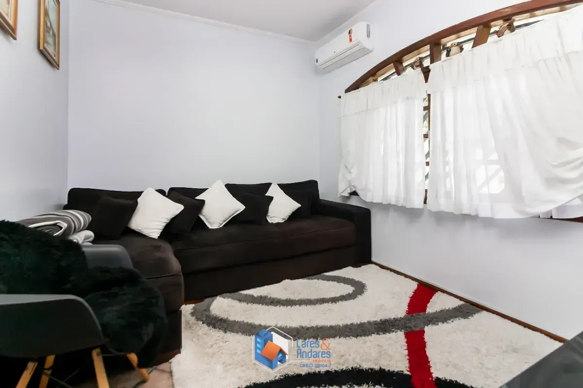 Imagem Sobrado para venda em Jardim Virginia Bianca com 3 quartos, sendo 1 suíte, 223m²