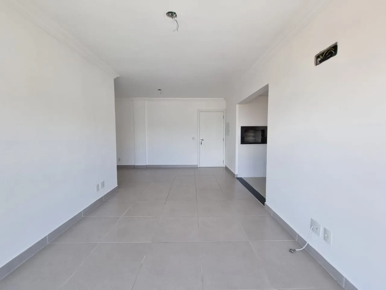 Imagem Apartamento 02 Dormitórios Com Sacada Bairro Tristeza