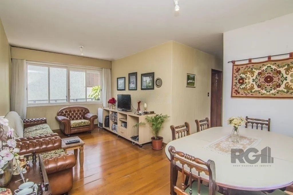Imagem Apartamento para Venda - 90.85m², 3 dormitórios, Petrópolis