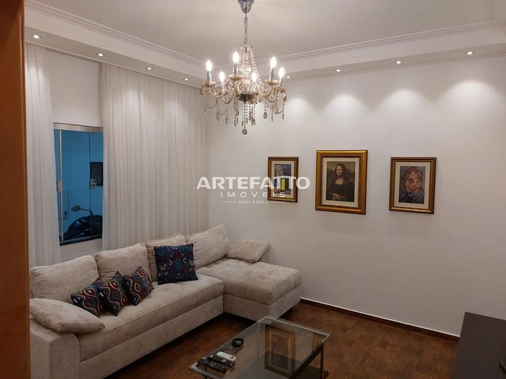 Imagem Casa com 3 quartos, 201m2, no bairro Prolongamento Jardim Ângela Rosa