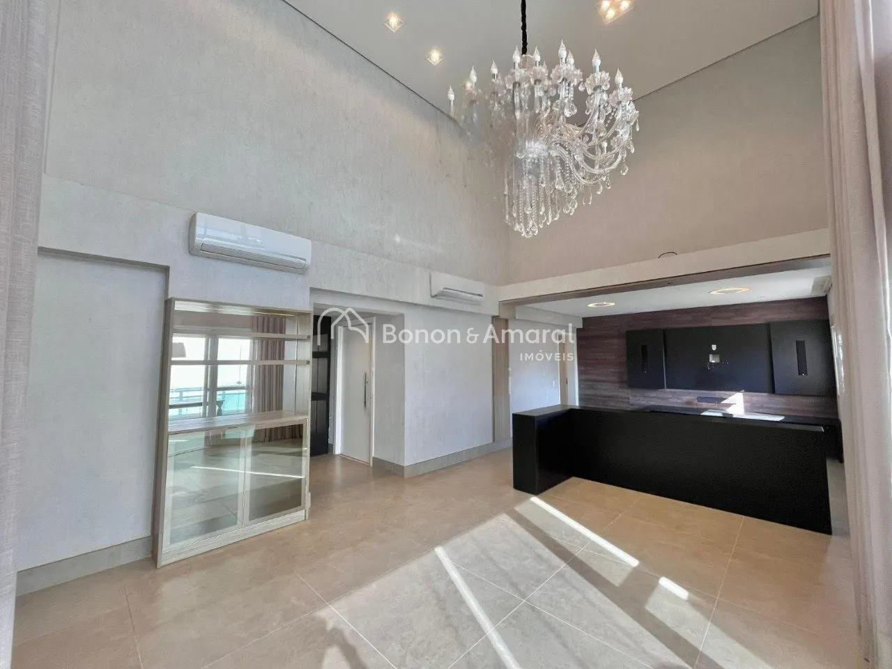 Imagem "Luxuoso Apartamento no Taquaral: Sofisticação, Conforto e Exclusividade"