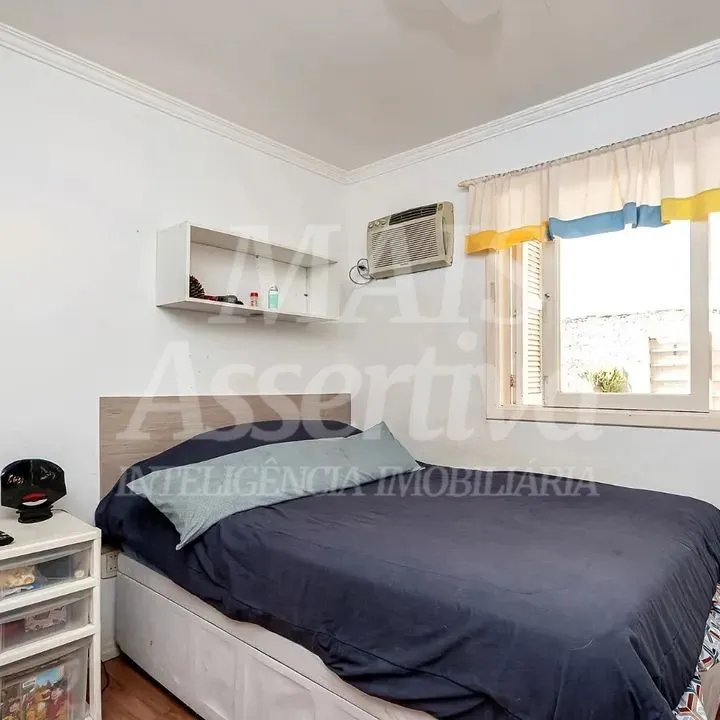 Imagem Casa 4 quartos para Venda no bairro Vila Nova em Novo Hamburgo