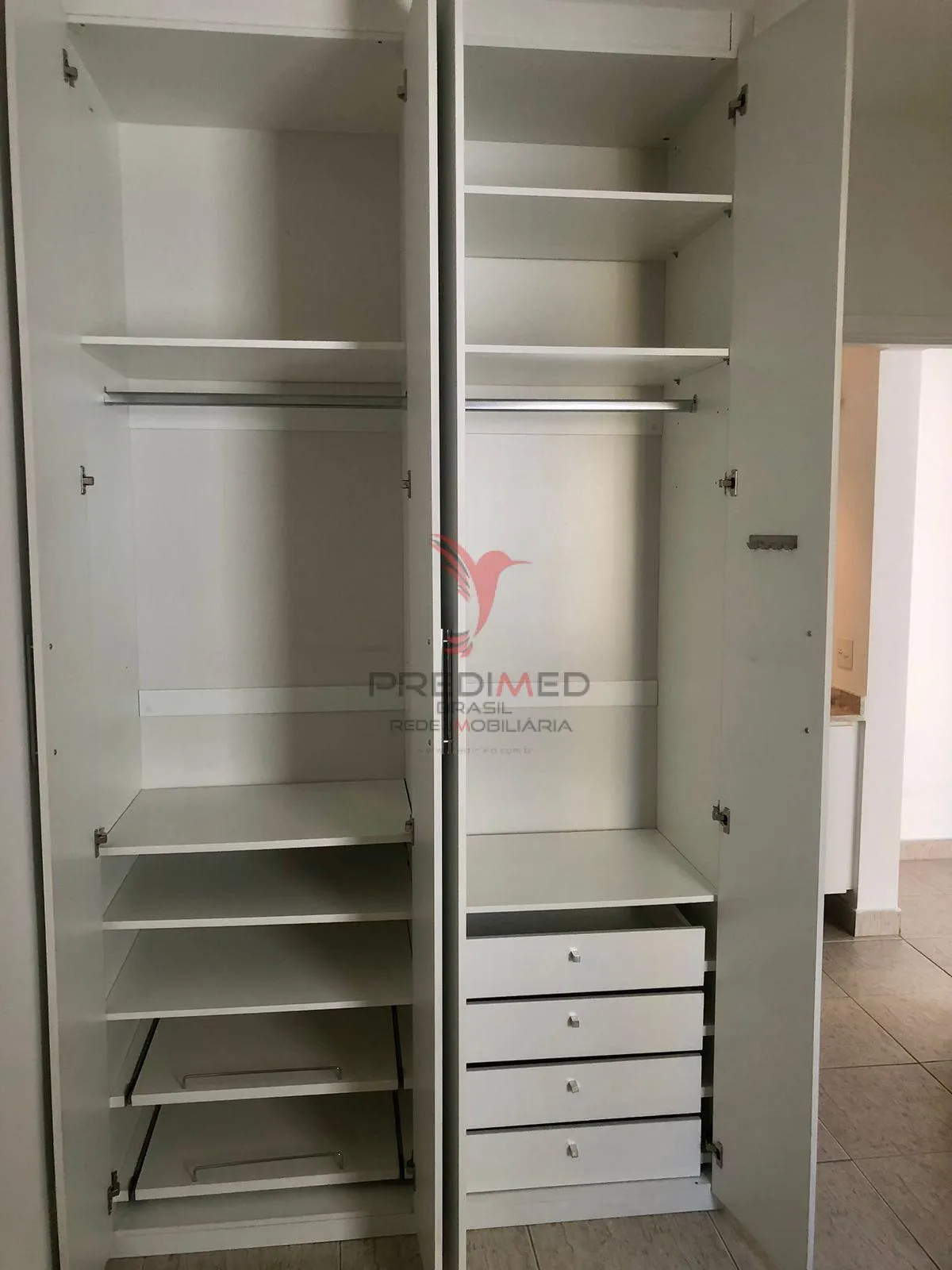 Imagem Apartamento para aluguel 1 Quarto , Sacada ,Garagem ,no Brooklin, São Paulo