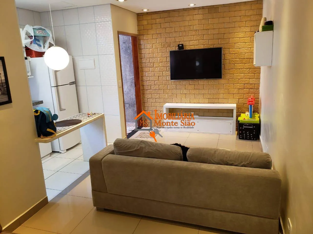 Foto do imóvel Sobrado com 4 dormitórios à venda, 240 m² por R$ 580.000,00 - Parque Continental II - Guarulhos/SP