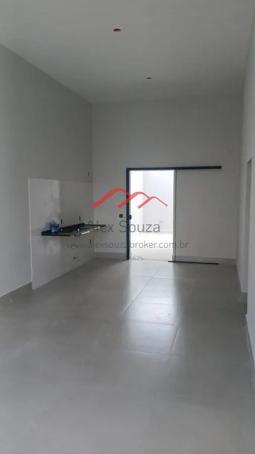 Imagem Casa para Venda em Hortolândia, Parque Bellaville, 2 dormitórios, 1 suíte, 1 banheiro, 2 vagas