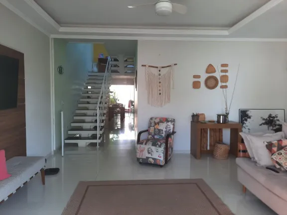 Imagem Casa com 2 Quartos à Venda, 186 m² em Portinho - Cabo Frio