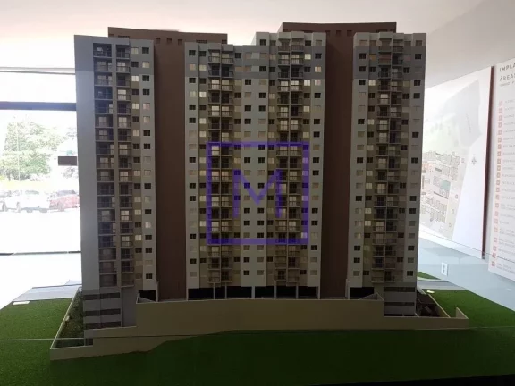 Imagem Apartamento à venda próximo ao metrô com vaga e sacada