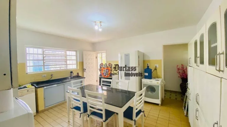 Imagem Casa com 4 dormitórios à venda, 230 m² por R$ 1.250.000,00 - Lázaro (Praia Domingos Dias) - Ubatuba/SP