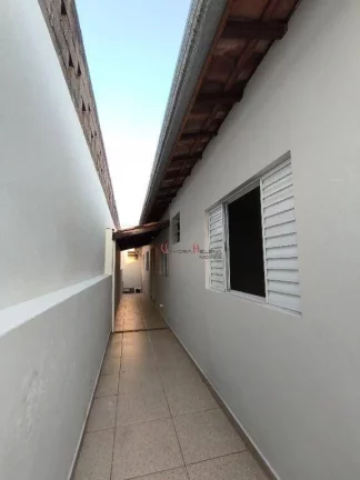 Imagem Casa com 3 dormitórios à venda, 155 m² por R$ 530.000,00 - Parque São Vicente - Itatiba/SP