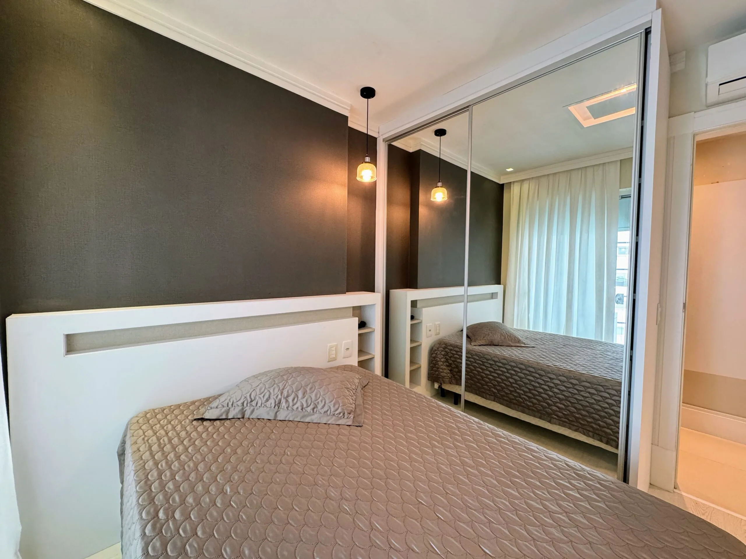Imagem Apartamento à venda com 128m2 por R$ 3.300.000,00