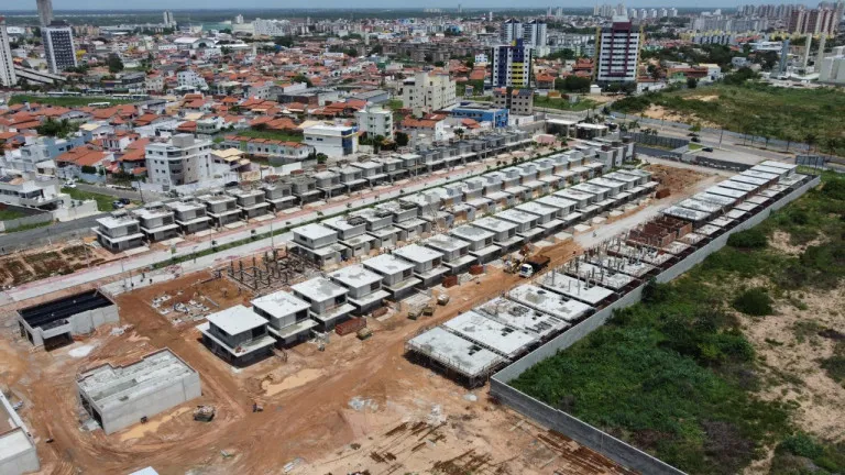 Imagem Casa de Condomínio com 3 Quartos à Venda, 125 m² em Ponta Negra - Natal
