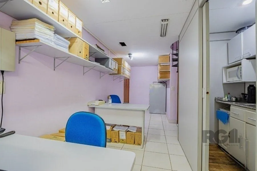 Imagem Excelente cobertura comercial de 79m² com 2 banheiros.