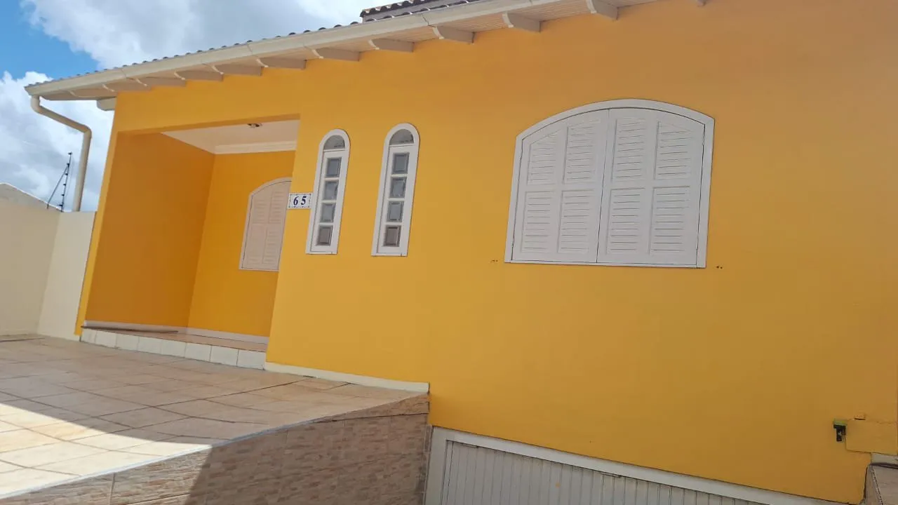 Imagem Casa próximo ao centro de Viamão!
