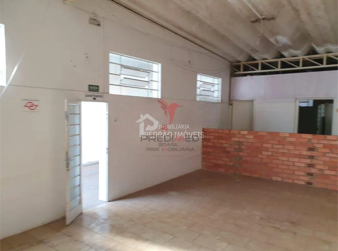 Imagem Loja / Salão / Ponto Comercial de 230m² no bairro Centro, em Botucatu