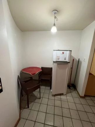 Imagem Flat para Locação em Jaboatão dos Guararapes, Piedade, 1 dormitório, 1 banheiro, 1 vaga