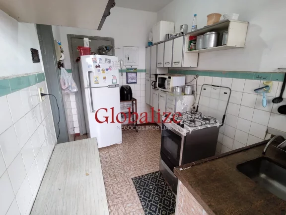 Imagem Apartamento à venda com 2 dormitórios e 1 vaga no bairro da Vila Mathias em Santos por R$ 290.000,00