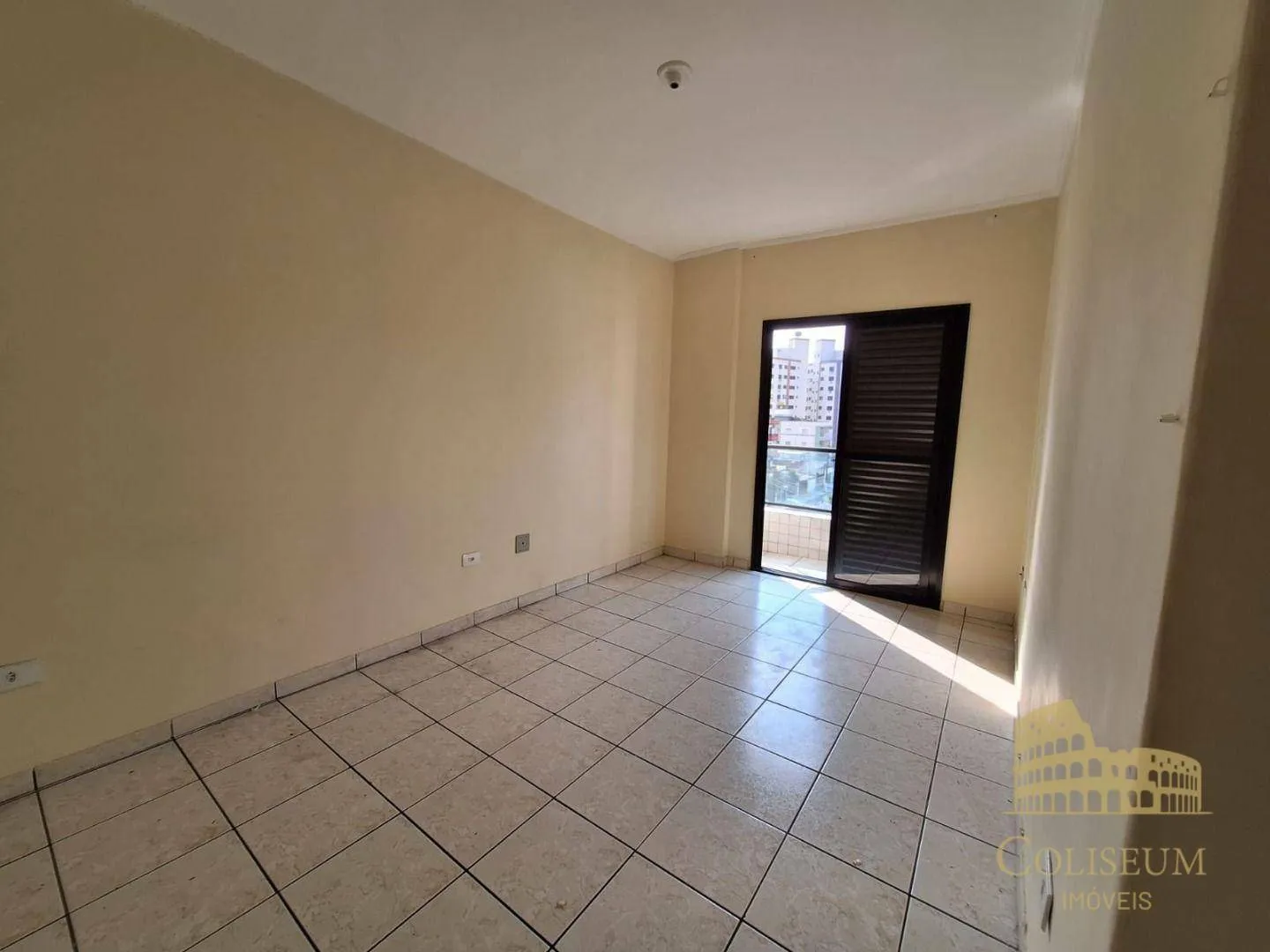 Imagem Apartamento com 2 dormitórios para alugar, 80 m² por R$ 3.200,00/mês - Vila Guilhermina - Praia Grande/SP