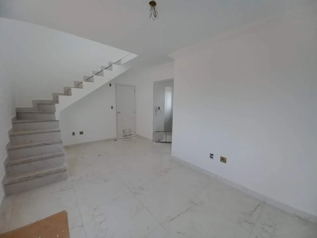 Imagem Cobertura duplex à venda, 3 quartos, 1 suíte, 2 vagas, Rio Branco - Belo Horizonte/MG