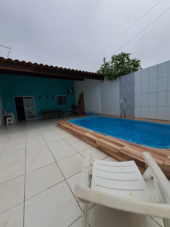 Foto do imóvel Casa para Venda em Jequiá da Praia, Centro, 2 dormitórios, 1 banheiro, 2 vagas