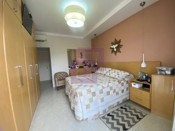 Imagem Casa Impecável, pronta para morar!