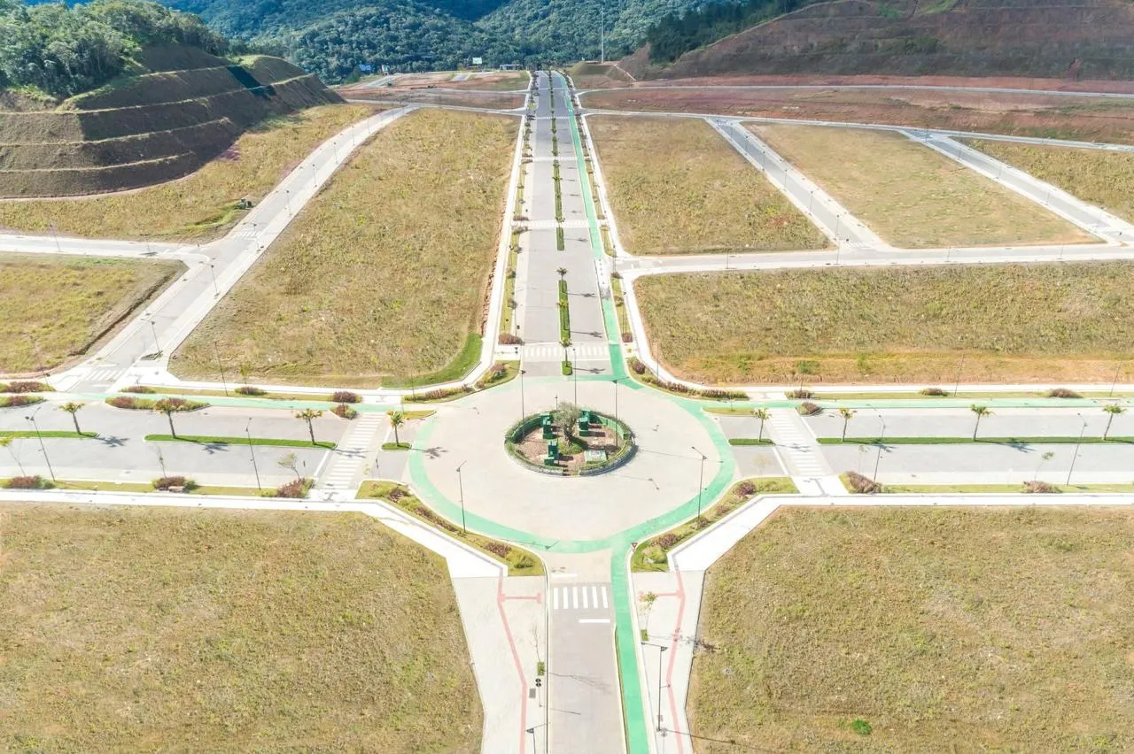 Imagem Loteamento à venda com 300m2 por R$ 750.000,00