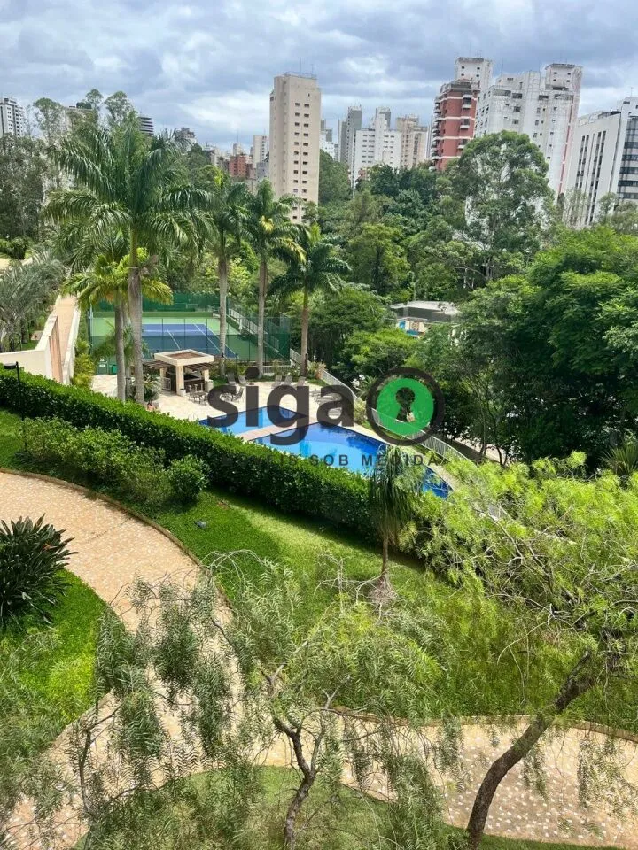 Imagem Apto à Venda com 200m², 3 suites, 4 vagas, mobiliado, no Panamby