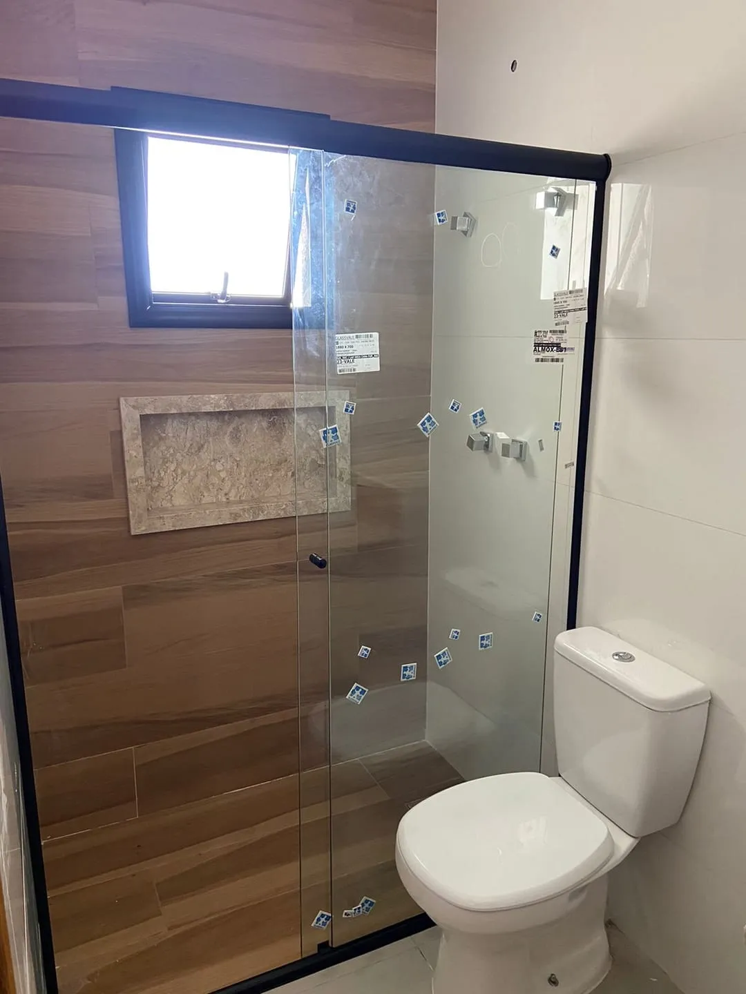 Imagem Casa à venda 3 Quartos, 1 Suite, 2 Vagas, Vila Prado, Pindamonhangaba - SP | Condomínio Vila Romana