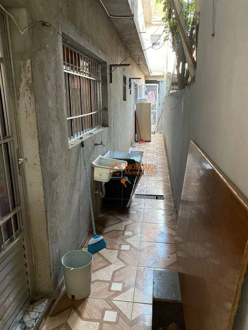 Imagem Sobrado com 7 dormitórios à venda, 250 m² por R$ 373.000,00 - Jardim Presidente Dutra - Guarulhos/SP