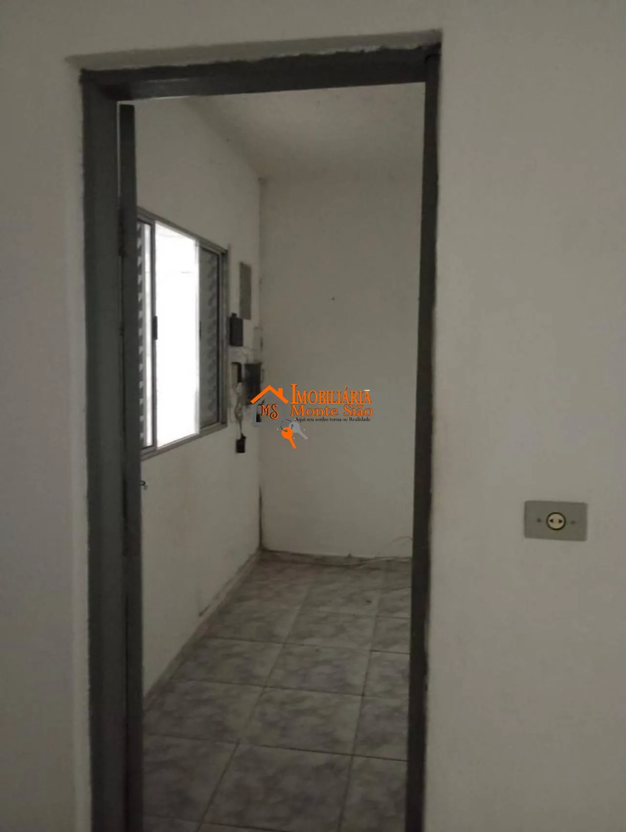 Imagem Casa com 2 dormitórios à venda, 250 m² por R$ 310.000 - Jardim Fortaleza - Guarulhos/SP