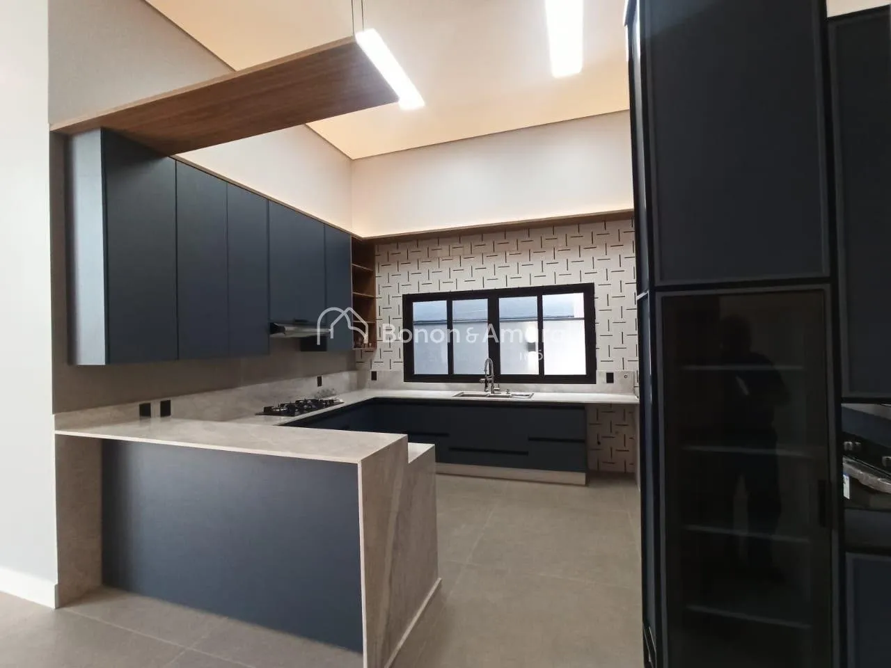 Imagem LINDÍSSIMA CASA EM CONDOMÍNIO