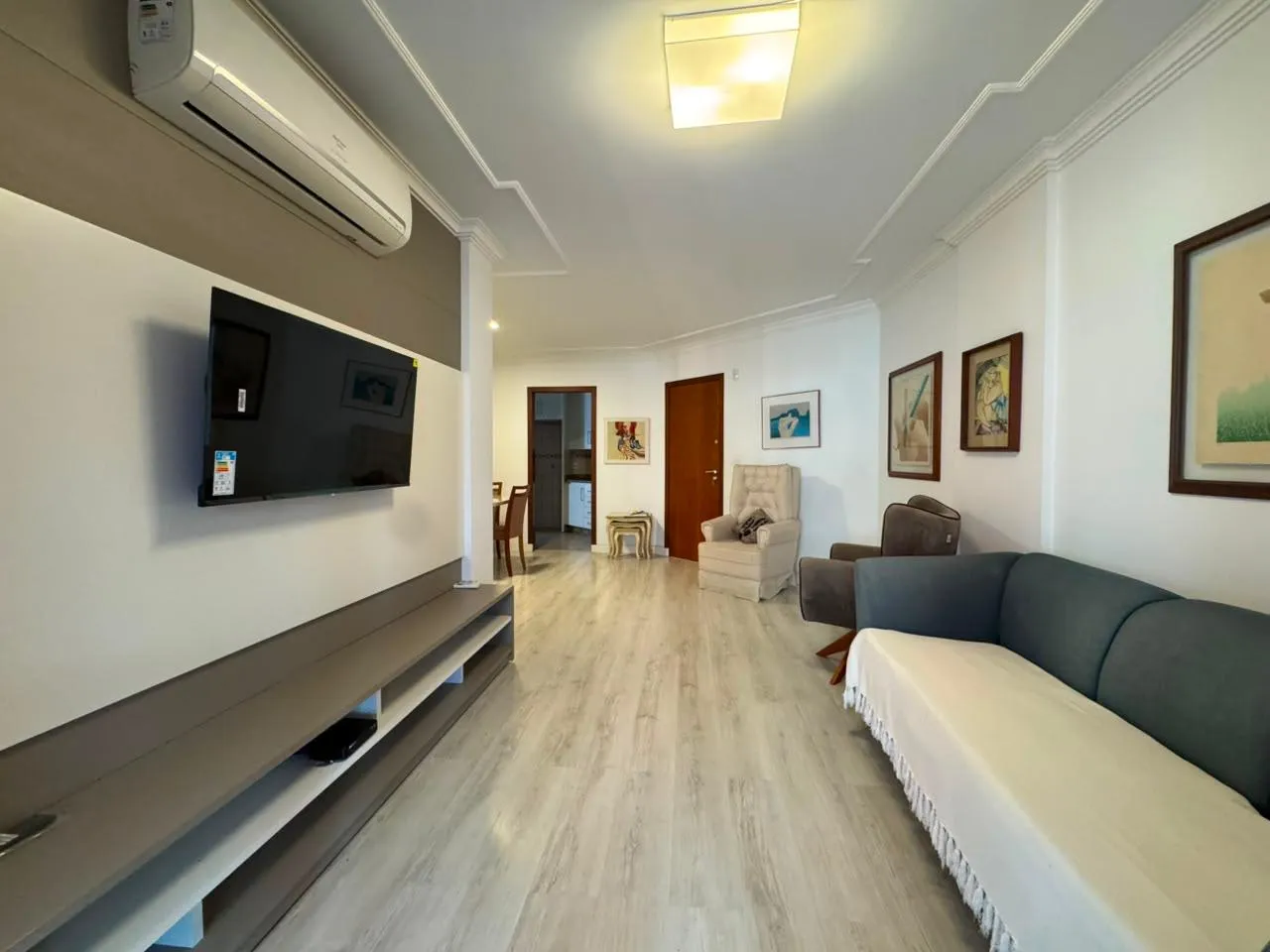Imagem Apartamento com vista para o mar à venda com 107.28m2 por R$ 1.700.000,00