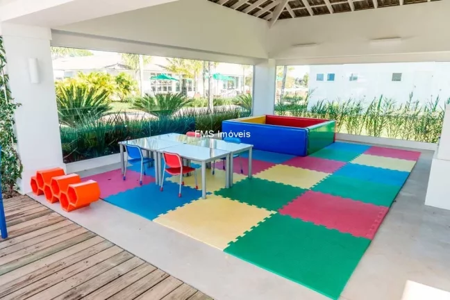 Imagem Lote com 432m² em condomínio fechado - Ninho Verde.