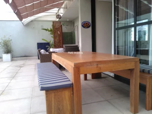 Imagem Cobertura de luxo com 3 quartos e 2 suítes na Bela Vista, São Paulo-SP: 220m², 6 banheiros e 2 vagas de garagem!