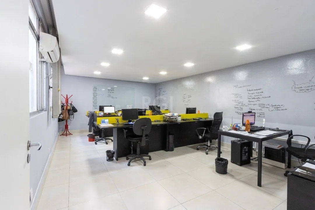 Imagem Sala em andar inteiro com 157,44 privativos