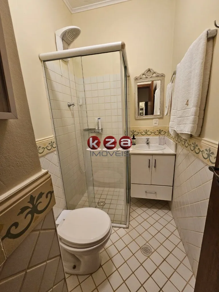 Imagem Casa de luxo em condomínio à venda em Guarujá-SP, Praia de Taguaiba: 6 quartos, 6 suítes, 3 salas, 8 banheiros, 4 vagas, 300m².