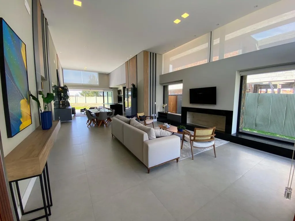 Imagem Casa em Condominio 4 Dormitórios - Bairro Marina