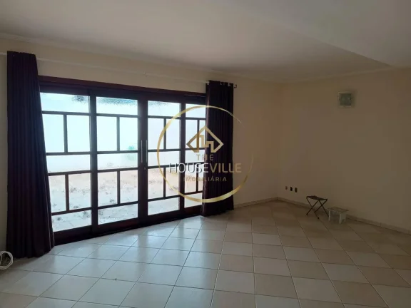 Imagem Casa Térrea 4 Dormitórios ( 3 suítes) 5 Vagas, Jardim Satélite, Sjc.
