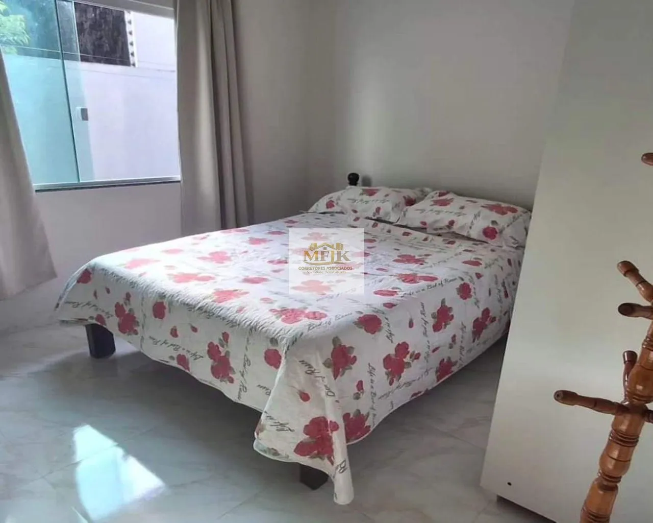 Imagem Casa com 94m² e 3 quartos à venda em Pontal do Sul
