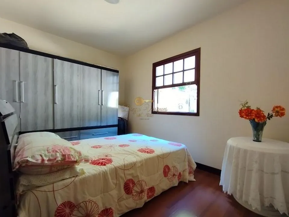 Imagem Casa para Venda em Teresópolis / RJ no bairro Golfe