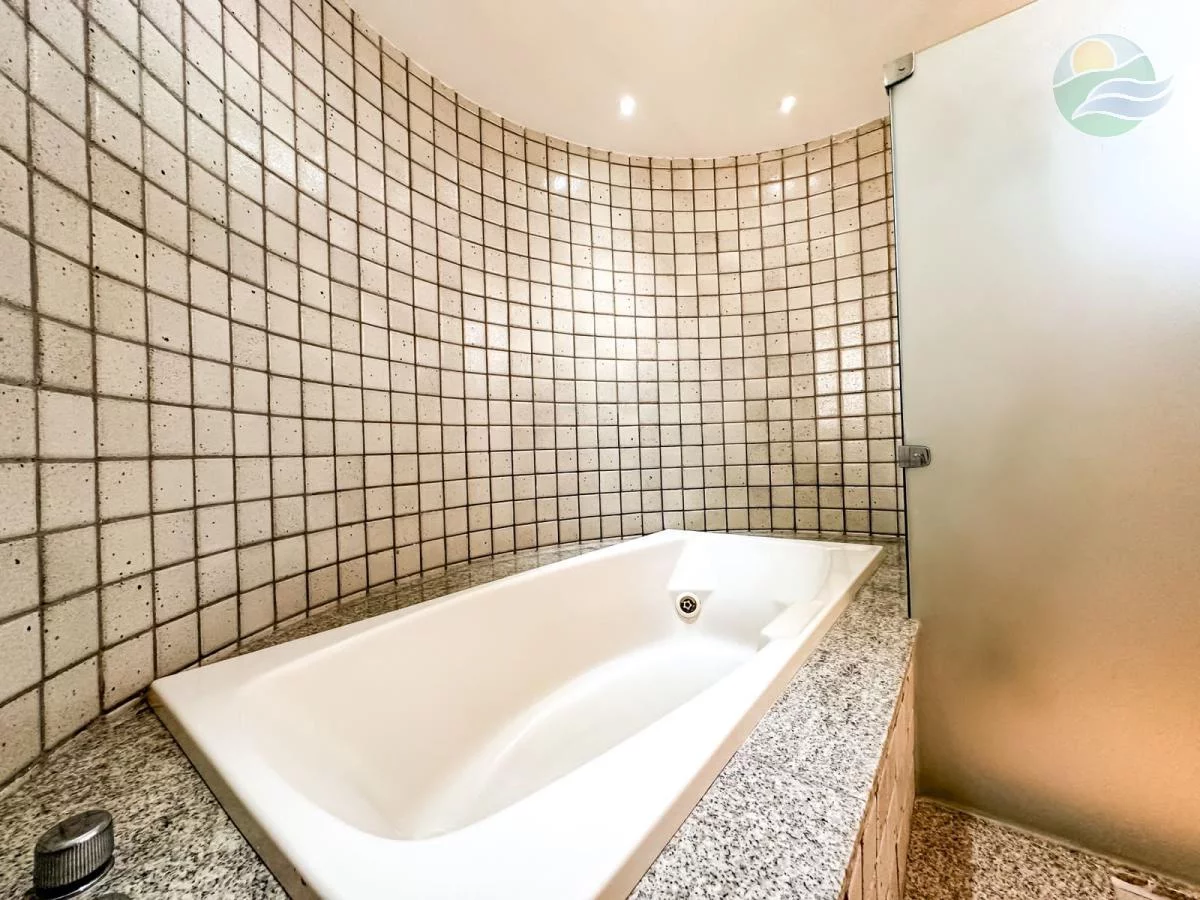 Imagem Apartamento 05 Suites para venda na Beira mar de Piedade, Jaboatão dos Guararapes.