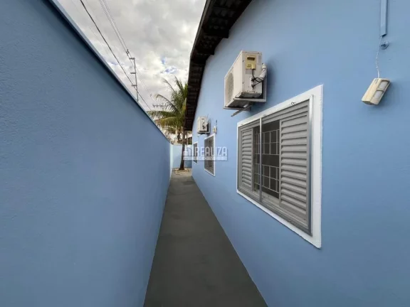 Imagem Casa à venda com 3 dormitórios no Jardim Nenê Gomes, Uberaba