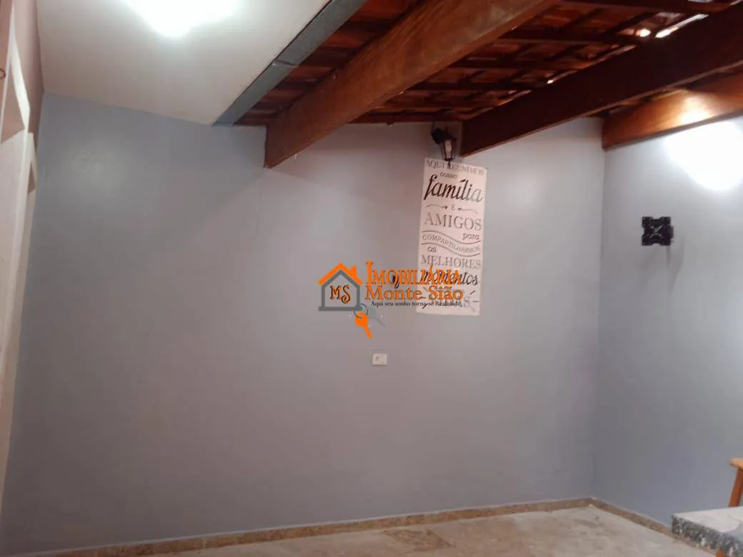 Imagem Sobrado com 3 dormitórios à venda, 180 m² por R$ 630.000,00 - Cidade Parque Alvorada - Guarulhos/SP