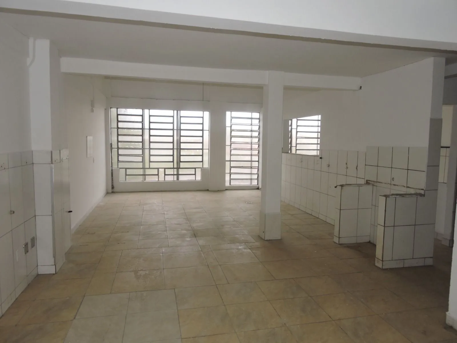 Imagem Loja-Pavilhao-Bairro-Gloria.