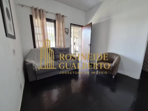 Imagem Duas Casas Térreas na Praia das Palmeiras – Excelente Oportunidade em Carag